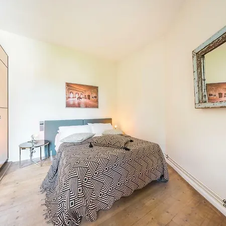 Daire Design - 